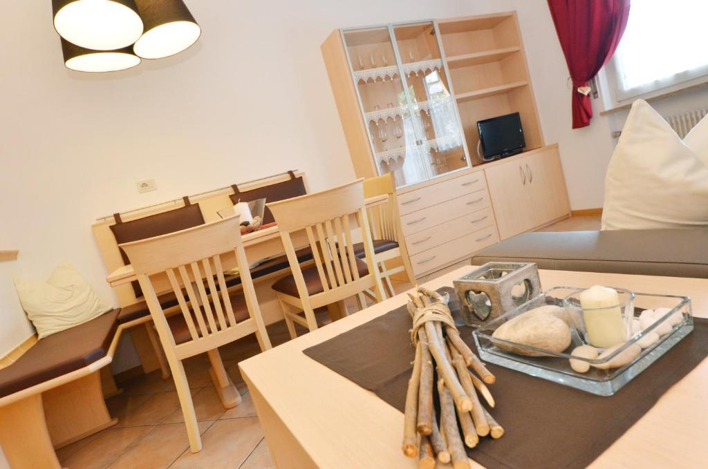 One-Bedroom Apartment - Attic,37868194:JPEG